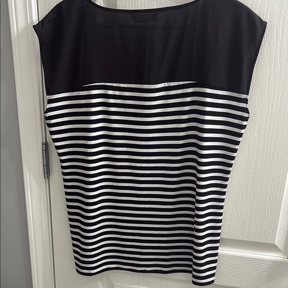 Calvin Klein Black and White Sleeveless Tank Top - Picture 4 of 4